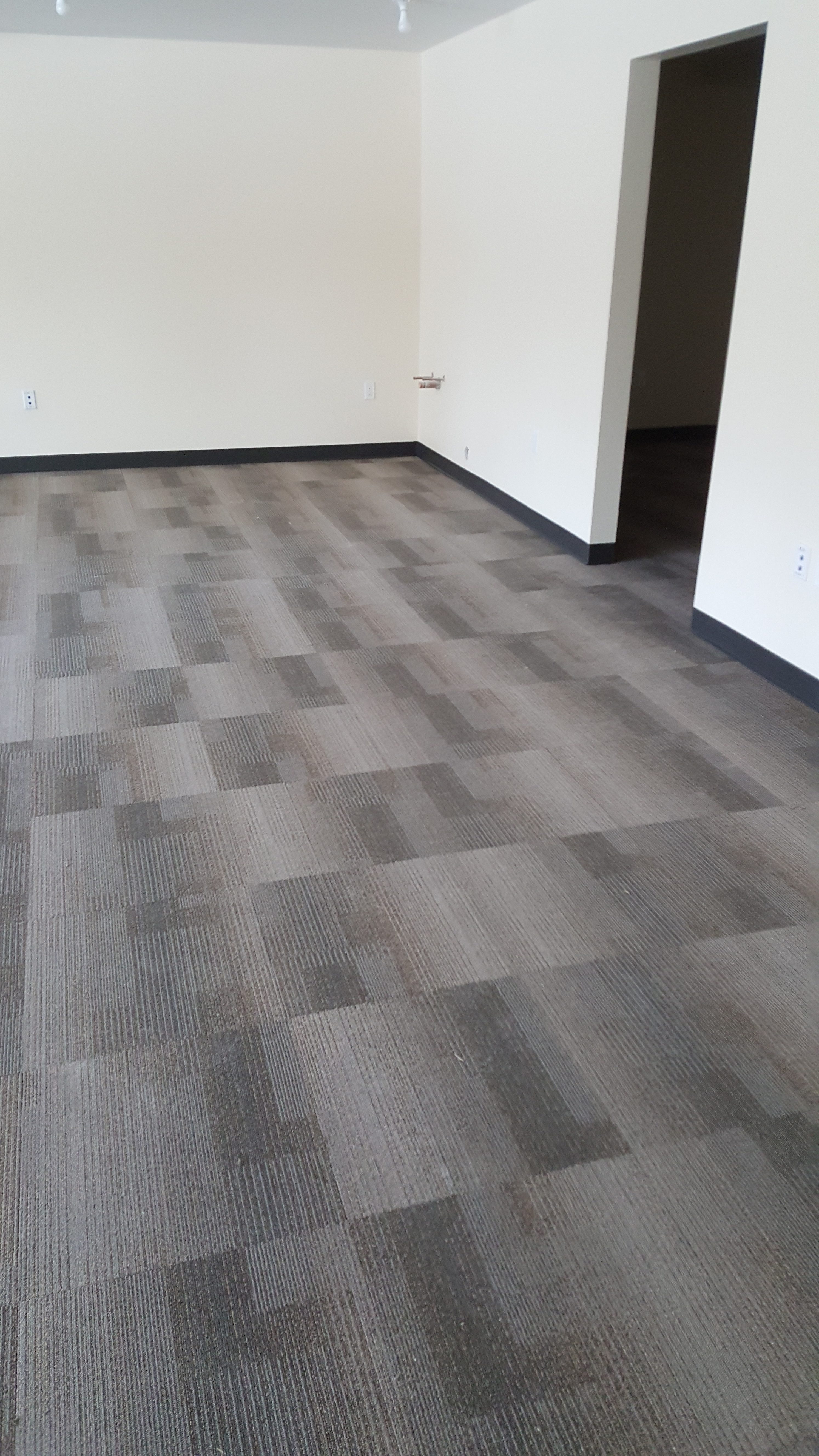 Carpet And Flooring Carpet Tiles - Image to u